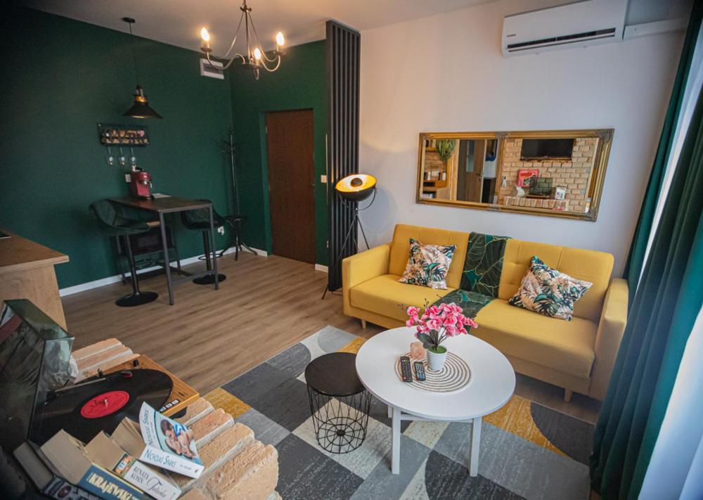 Czocha Studio Apartment Leśna Extérieur photo